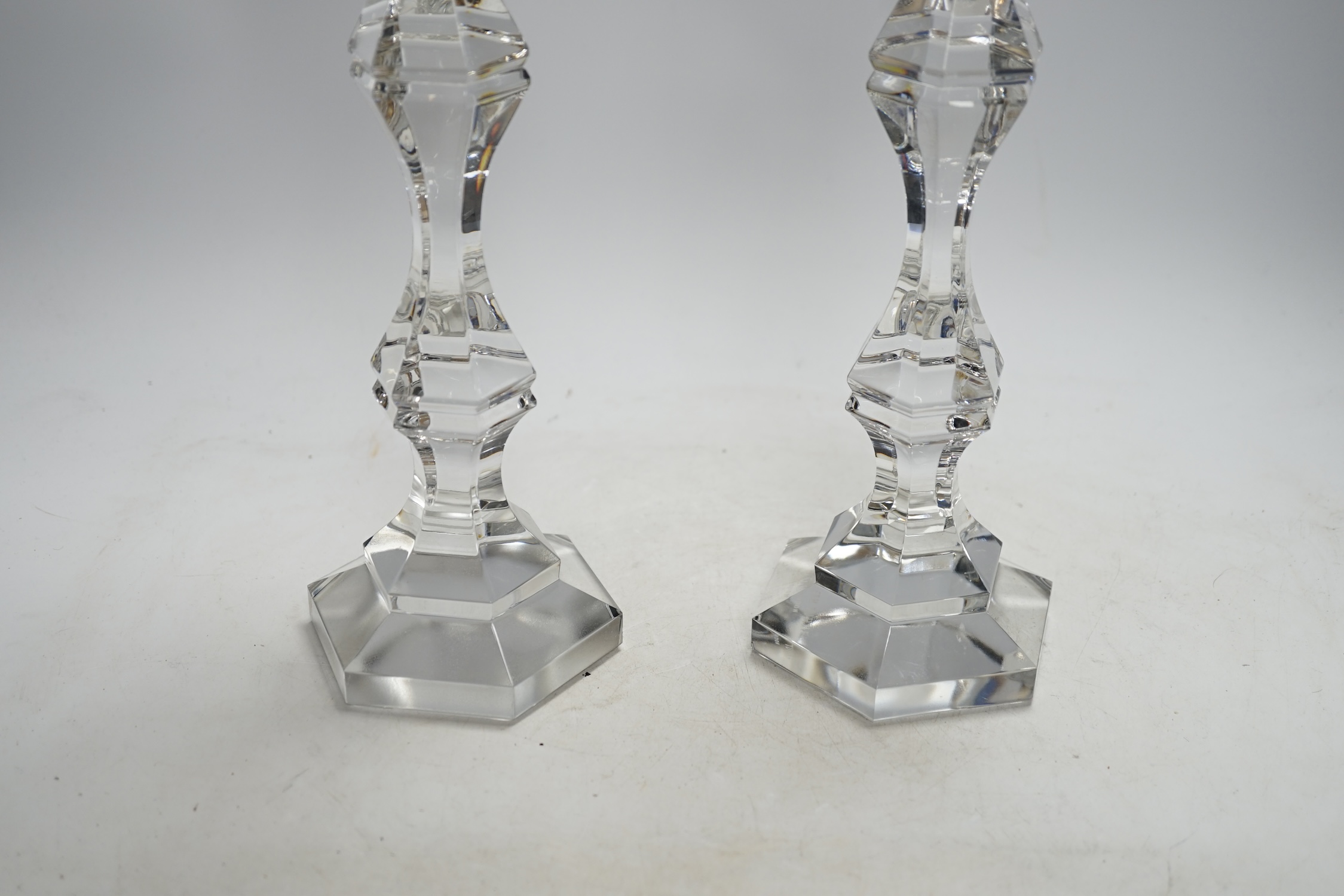 A pair of boxed tall Kenneth Turner glass candlesticks, 45.5cm